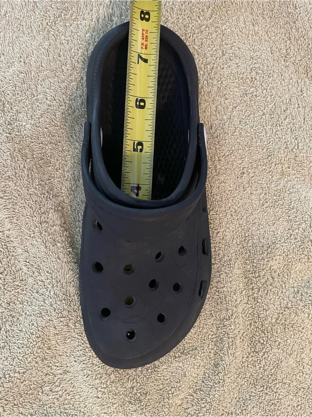 Youth Black Slip On Water and easy everyday shoes for kids. 2.5 youth size